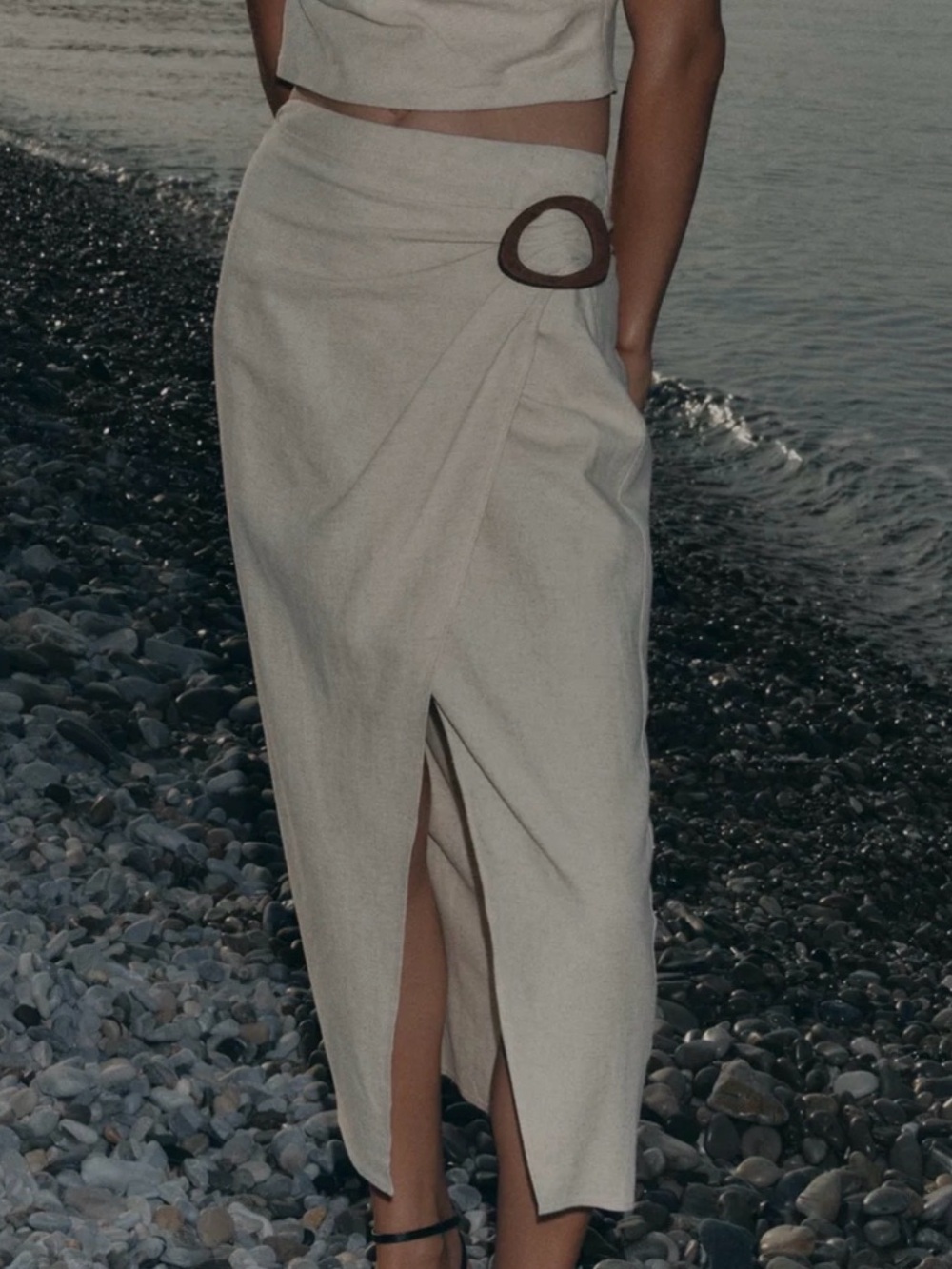 Zara linen buckle skirt